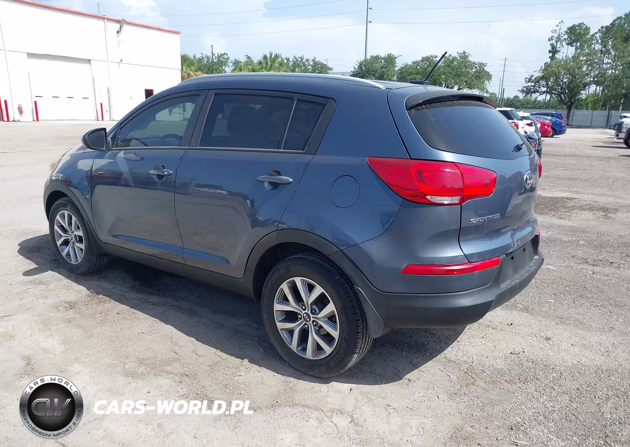2016 Kia Sportage Lx VIN:KNDPB3AC9G7810067 - 3