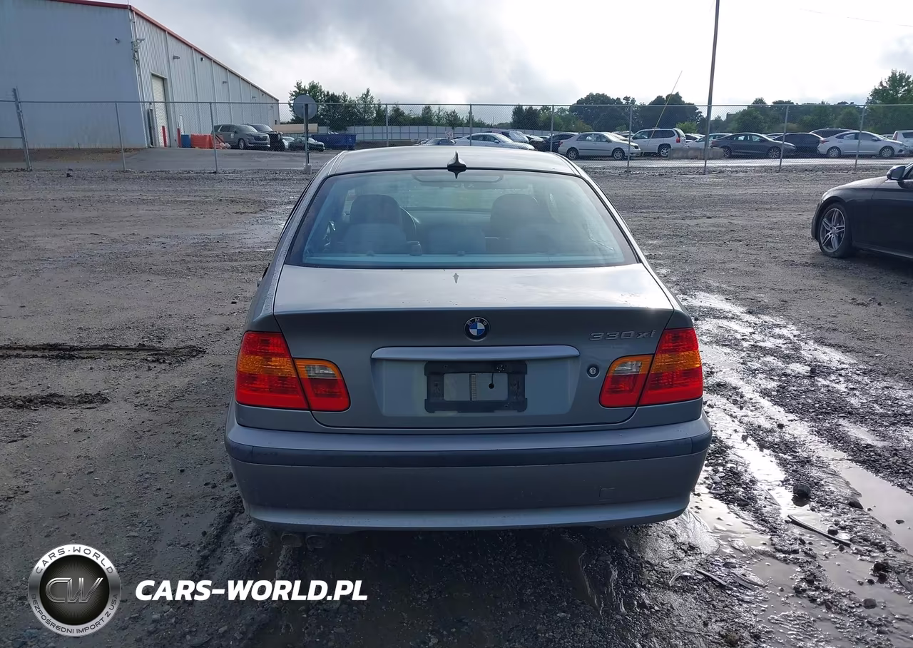 2005 BMW 330Xi VIN:WBAEW53405PN39584 - 16