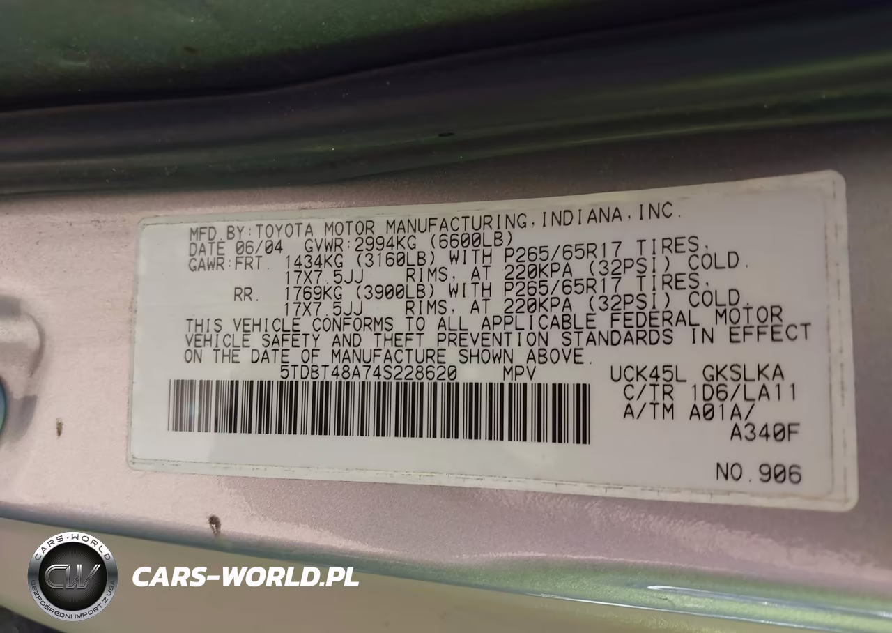 2004 Toyota Sequoia Limited V8 VIN:5TDBT48A74S228620 - 9
