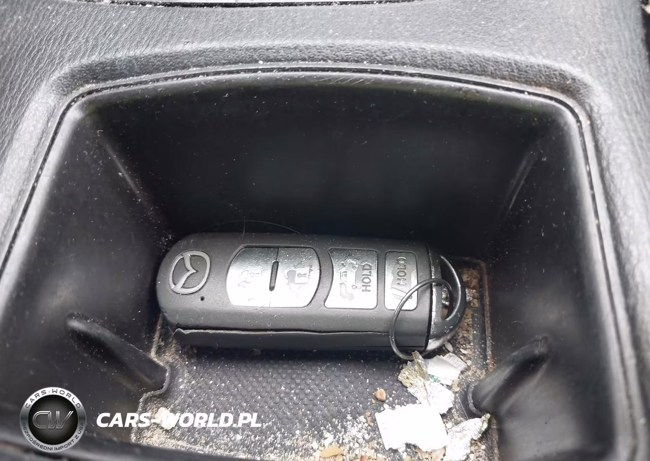 2014 Mazda Mazda6 I Sport VIN:JM1GJ1U67E1146851 - 11