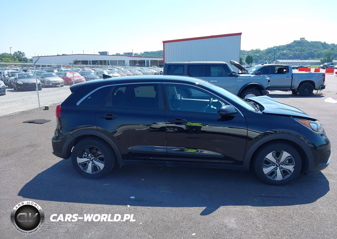 2017 Kia Niro Fe VIN:KNDCB3LC1H5100539 - 13