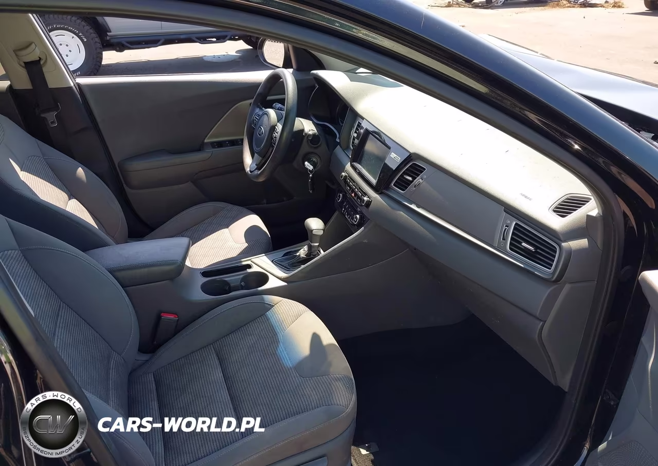 2017 Kia Niro Fe VIN:KNDCB3LC1H5100539 - 5