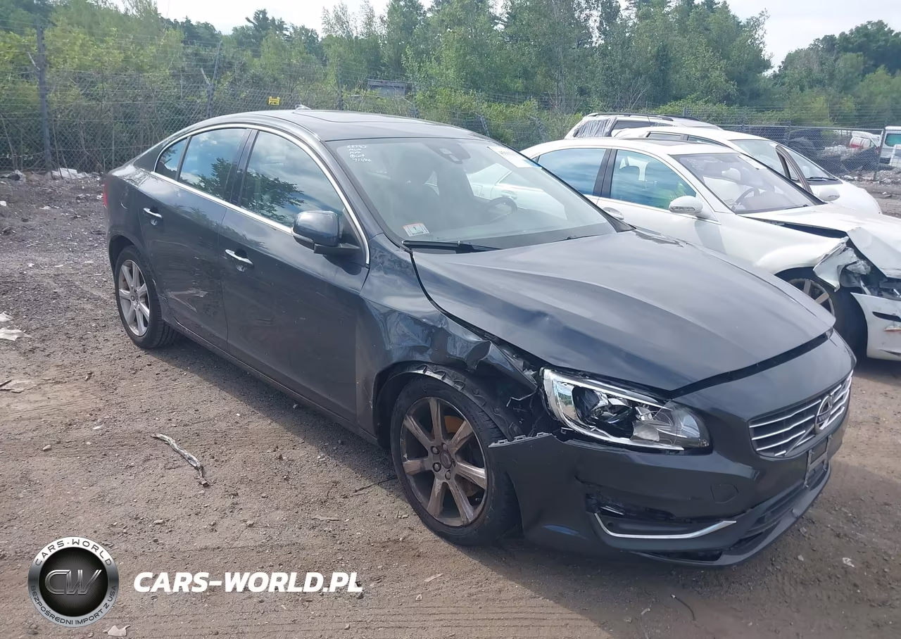 2016 Volvo S60 T5 Drive-E Premier