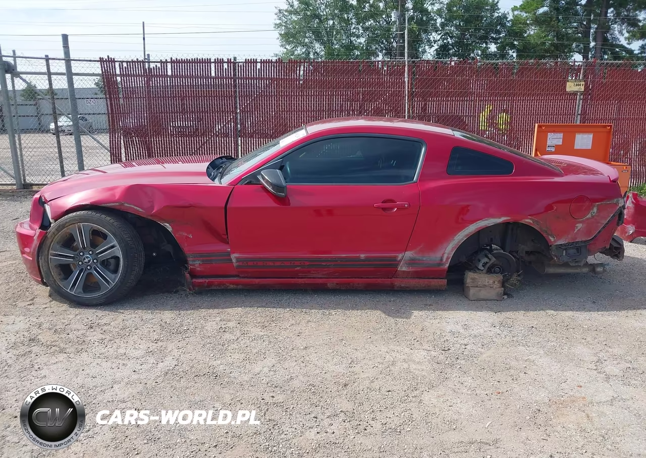 2013 Ford Mustang V6 VIN:1ZVBP8AM3D5211686 - 15