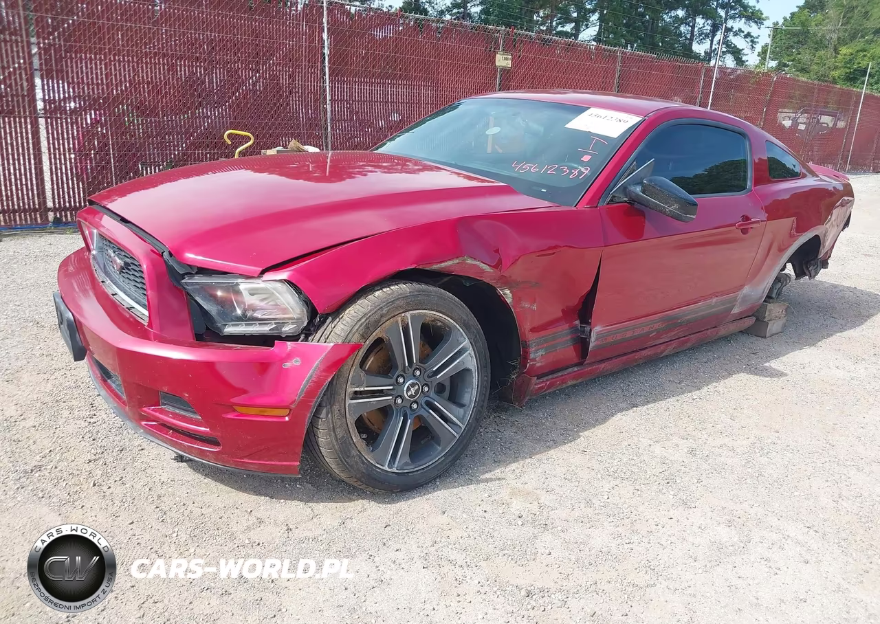 2013 Ford Mustang V6 VIN:1ZVBP8AM3D5211686 - 2