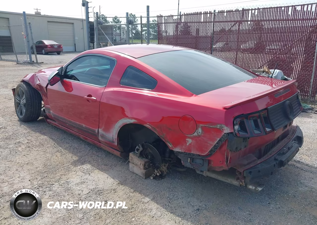 2013 Ford Mustang V6 VIN:1ZVBP8AM3D5211686 - 3