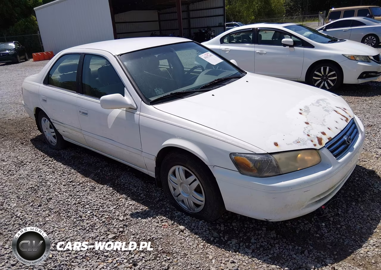2000 Toyota Camry Le