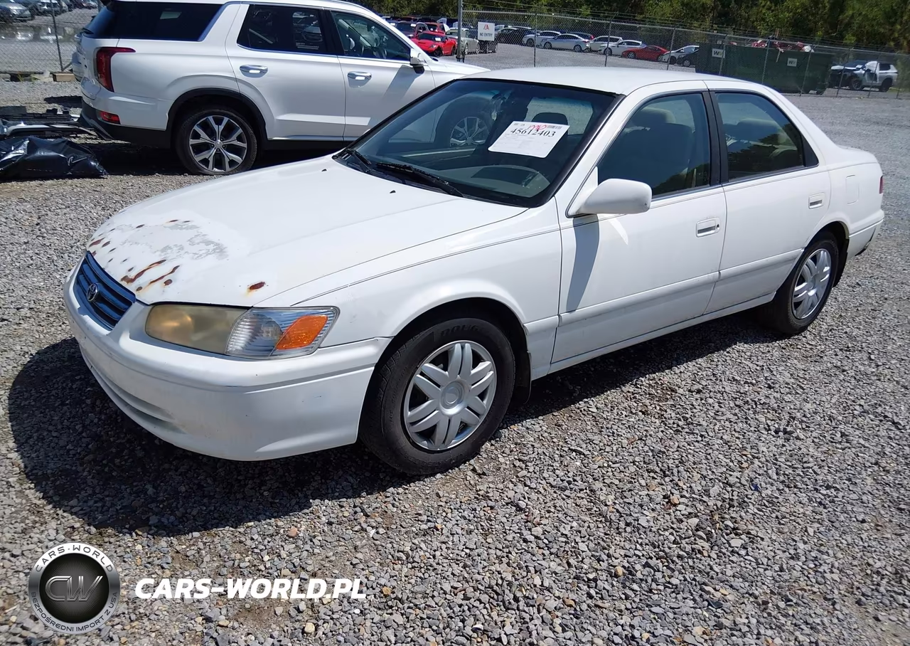 2000 Toyota Camry Le VIN:JT2BG22K9Y0468148 - 2