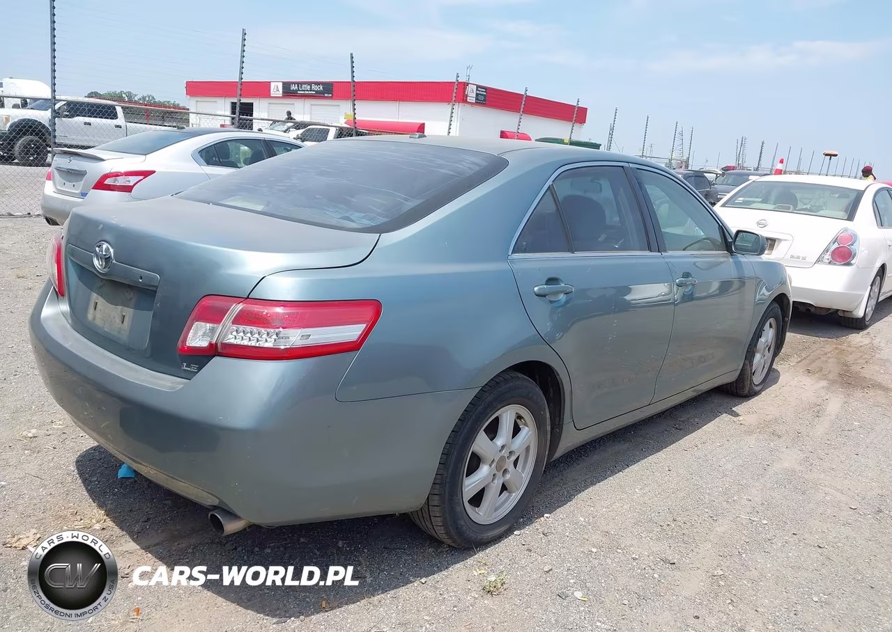 2010 Toyota Camry Le VIN:4T4BF3EK2AR056410 - 4