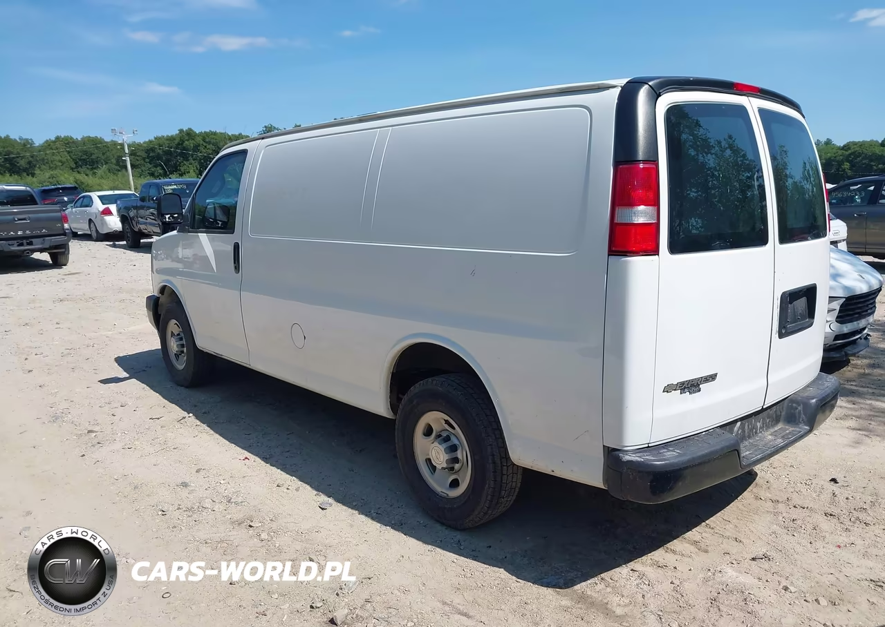 2017 Chevrolet Express 2500 Work Van VIN:1GCWGAFF5H1209926 - 3