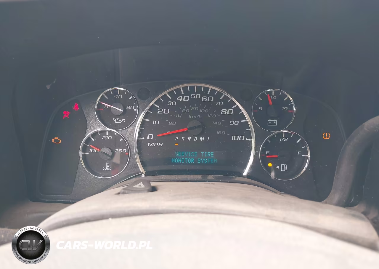 2017 Chevrolet Express 2500 Work Van VIN:1GCWGAFF5H1209926 - 6