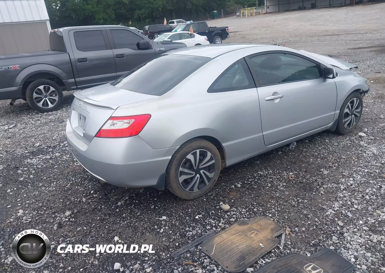 2011 Honda Civic Lx VIN:2HGFG1B6XBH508960 - 4