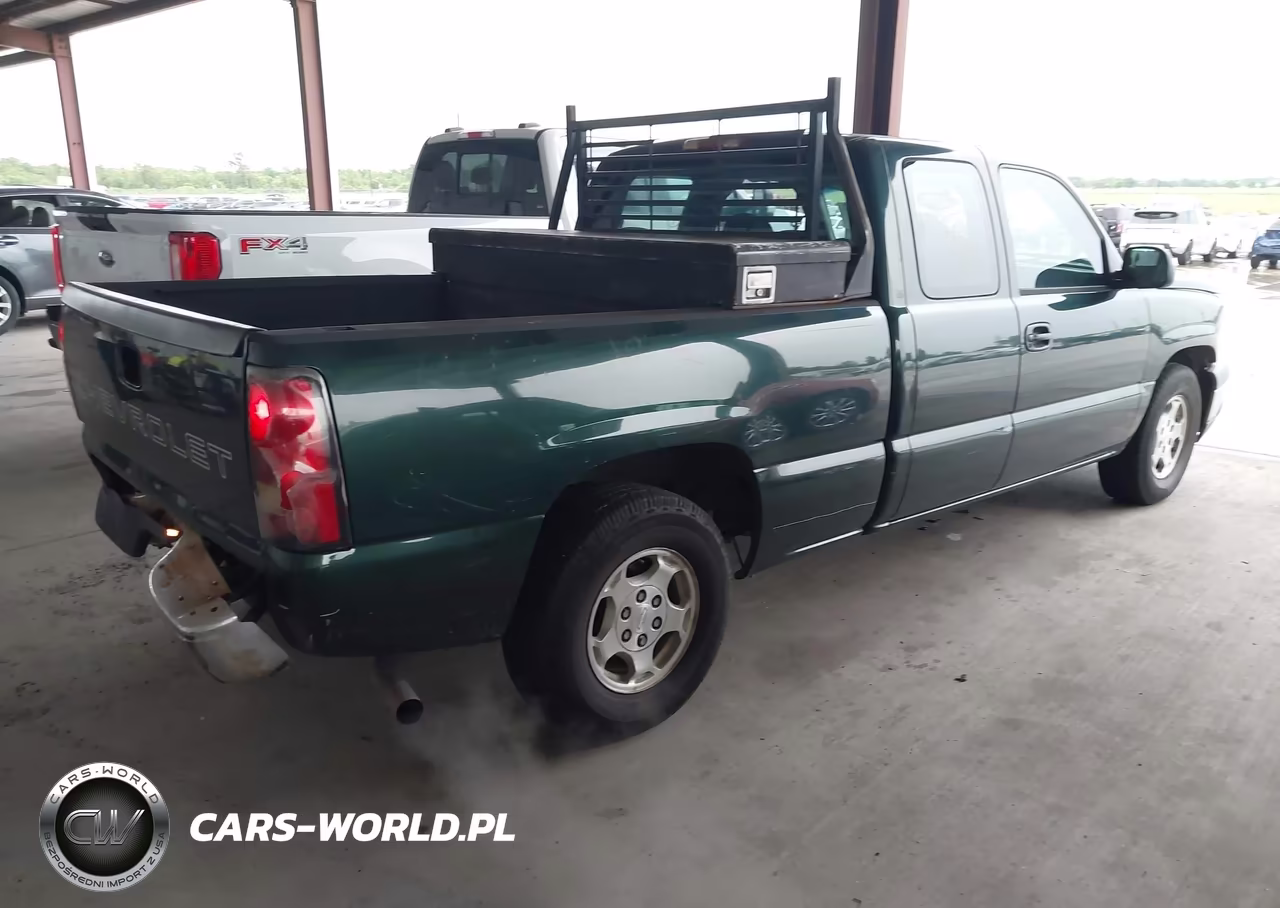 2004 Chevrolet Silverado 1500 Work Truck VIN:1GCEC19X84Z116342 - 4