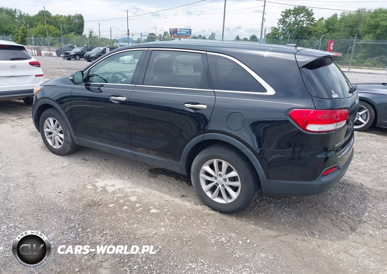 2017 Kia Sorento 2.4L L VIN:5XYPG4A31HG322775 - 3