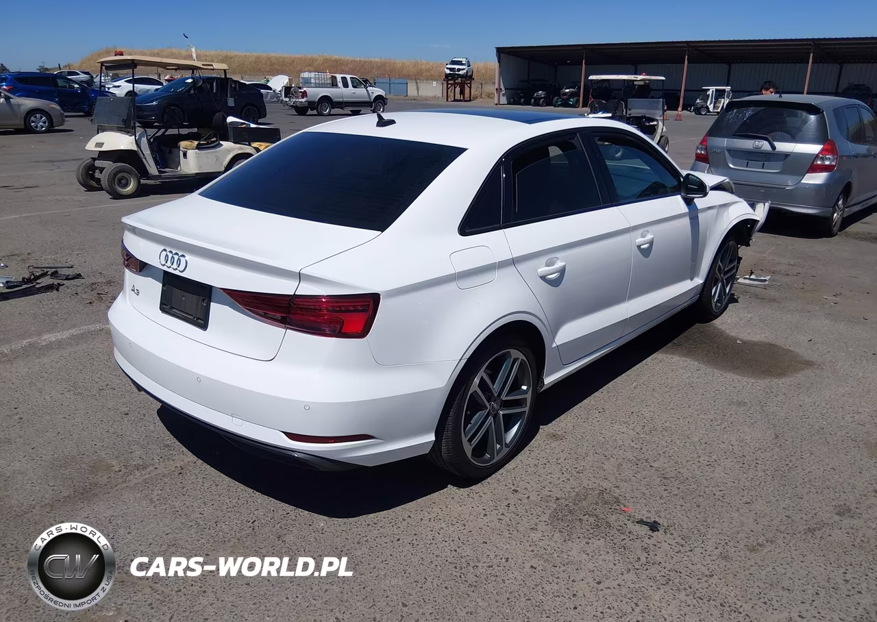 2020 Audi A3 Premium 40 Tfsi Front-Wheel Drive S Tronic VIN:WAUAUGFF4LA103852 - 4
