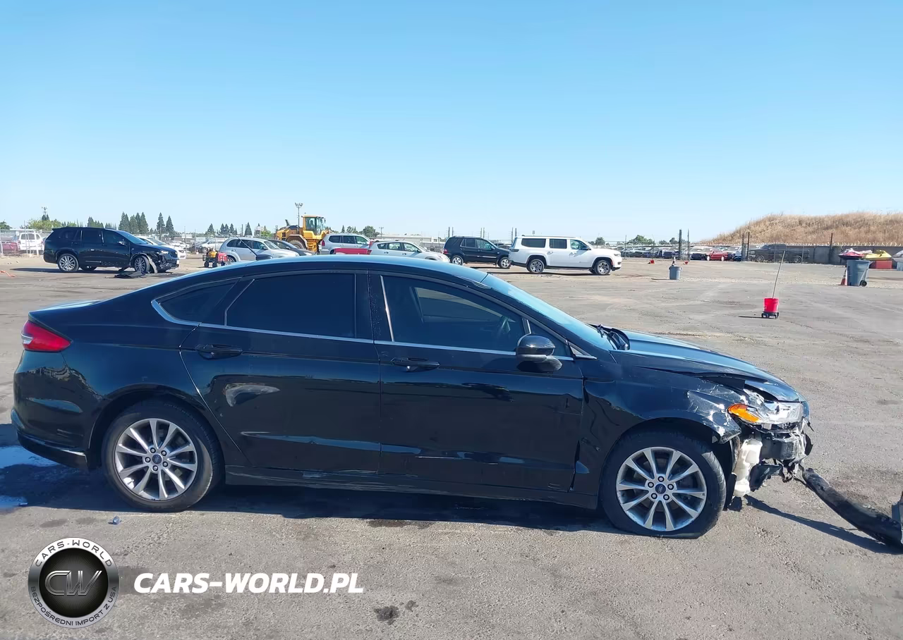 2017 Ford Fusion Se VIN:3FA6P0H78HR111291 - 13