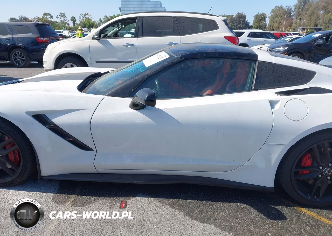 2014 Chevrolet Corvette Stingray Z51 VIN:1G1YL2D73E5116437 - 14
