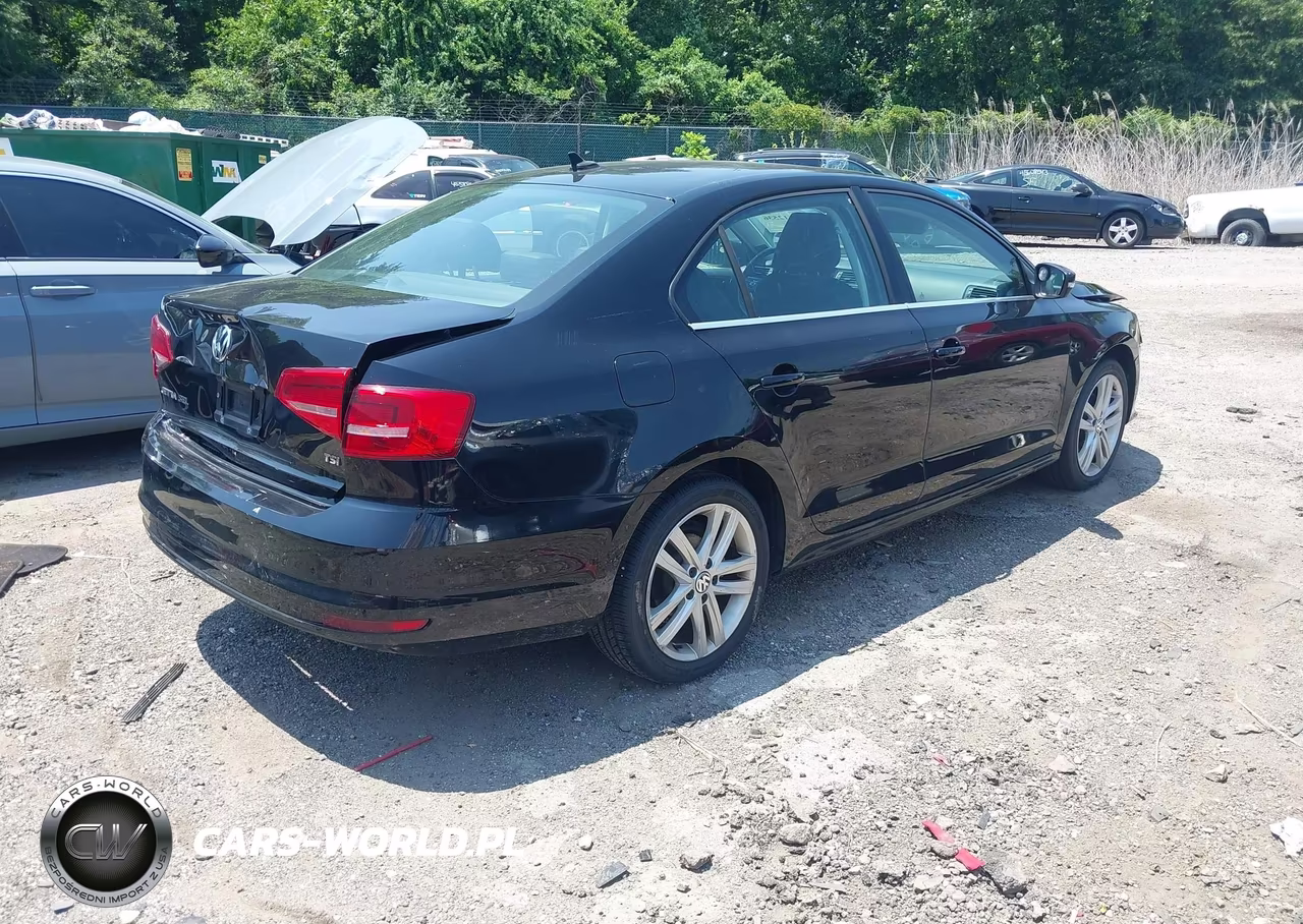 2015 Volkswagen Jetta 1.8T Sel VIN:3VWL17AJ0FM406518 - 4