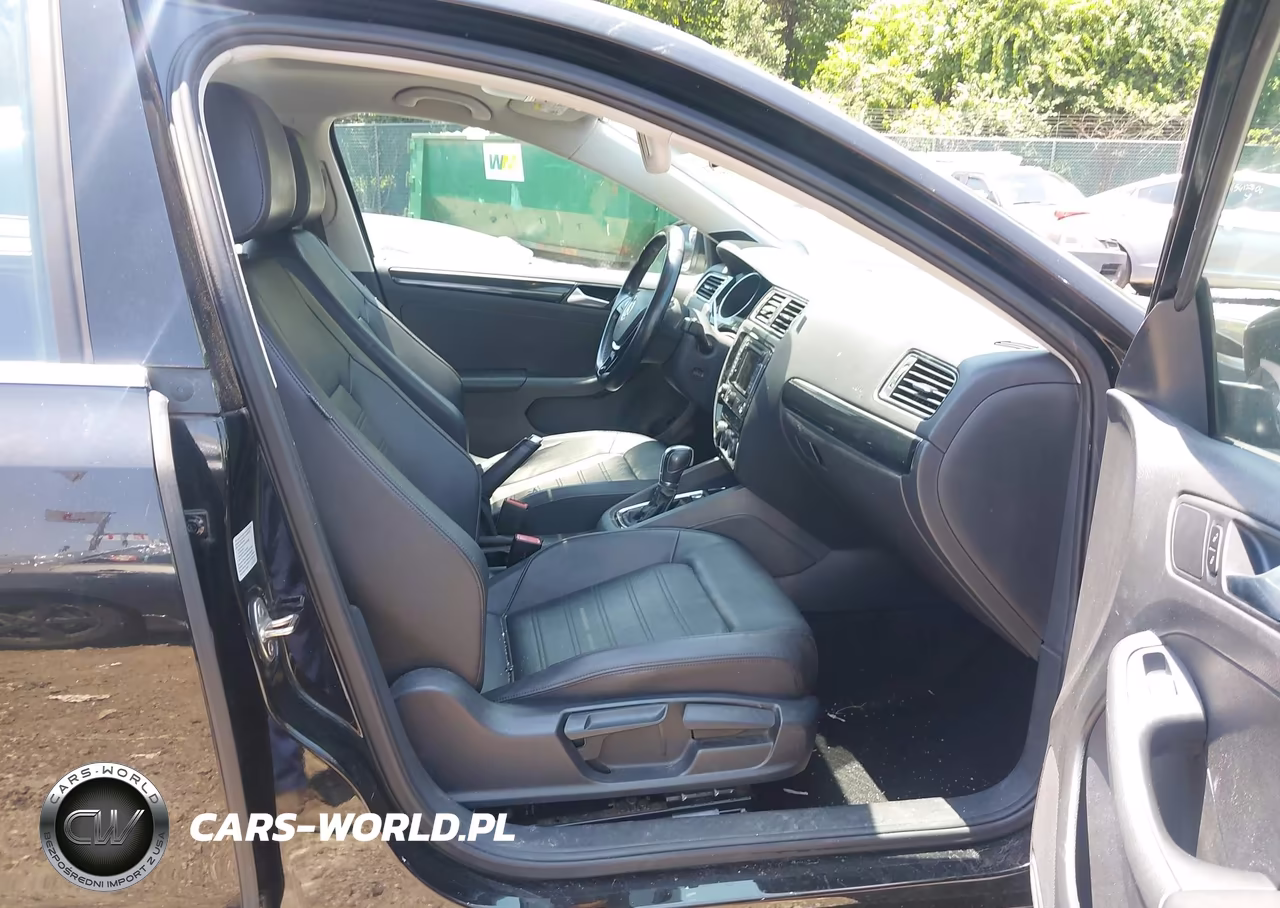 2015 Volkswagen Jetta 1.8T Sel VIN:3VWL17AJ0FM406518 - 5