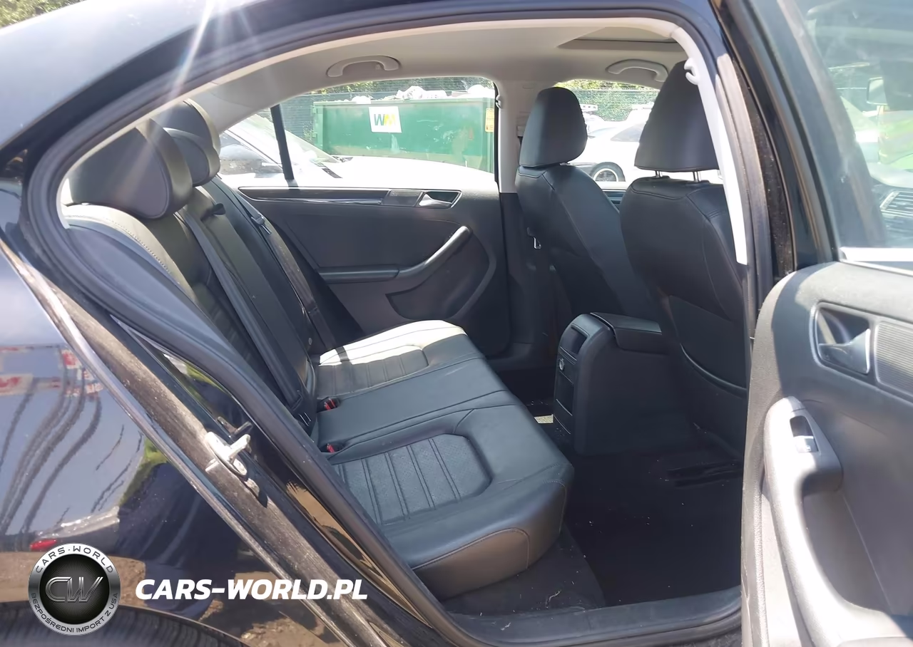 2015 Volkswagen Jetta 1.8T Sel VIN:3VWL17AJ0FM406518 - 8