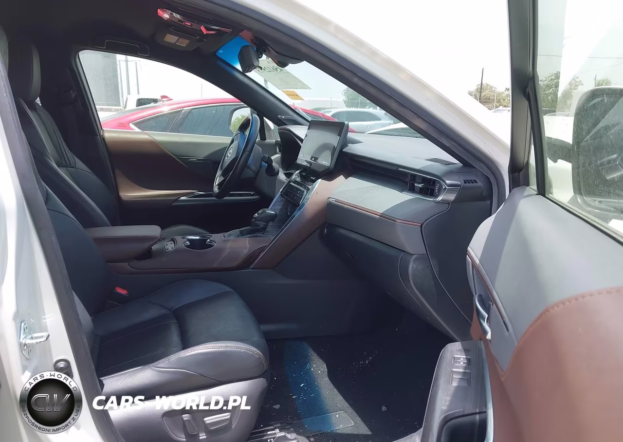 2021 Toyota Venza Limited VIN:JTEAAAAHXMJ048077 - 5