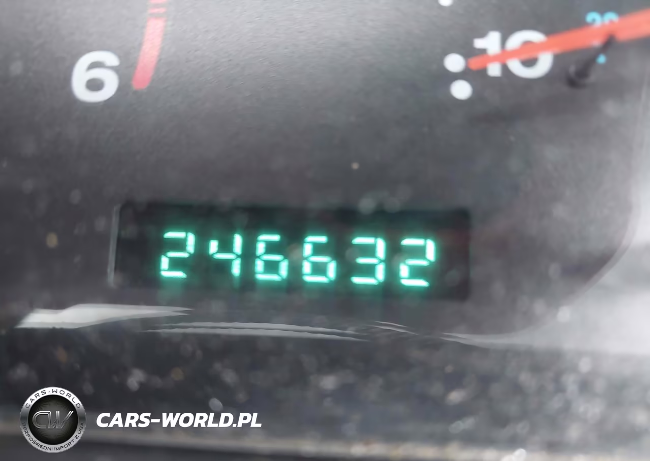 2005 Jeep Wrangler Unlimited VIN:1J4FA44S75P385379 - 15