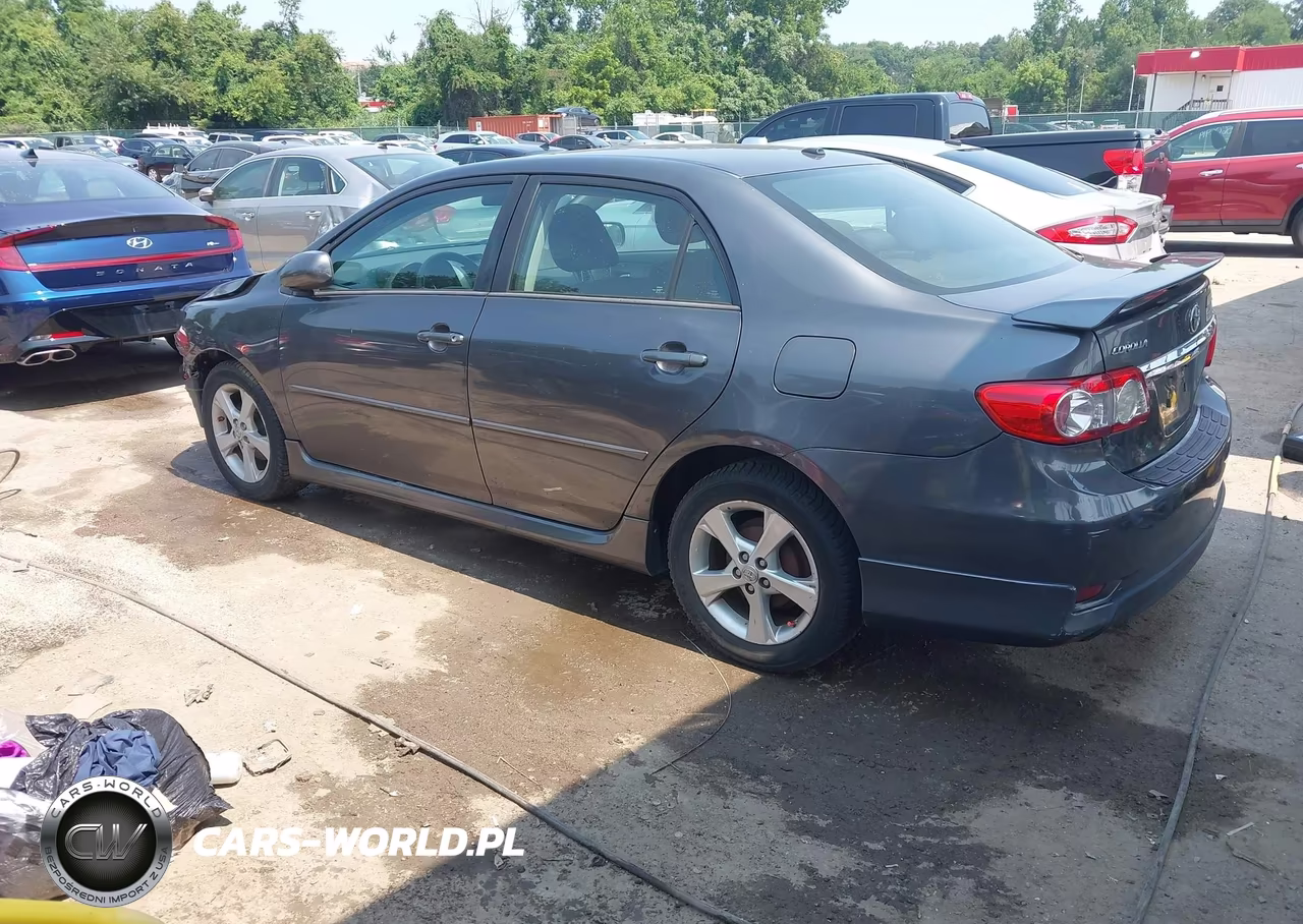 2012 Toyota Corolla S VIN:2T1BU4EE0CC905826 - 3