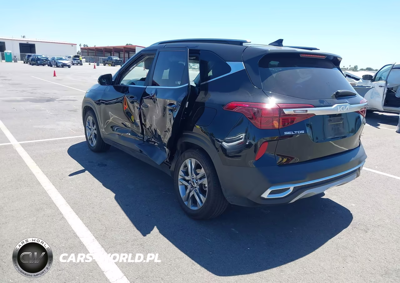 2023 Kia Seltos S VIN:KNDEU2AAXP7432917 - 3