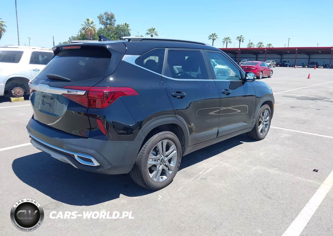 2023 Kia Seltos S VIN:KNDEU2AAXP7432917 - 4