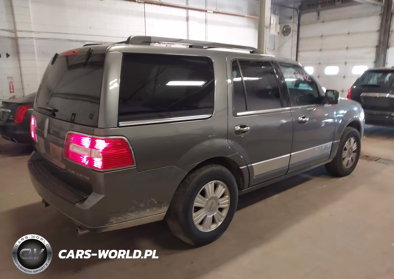 2014 Lincoln Navigator VIN:5LMJJ2J53EEL03963 - 4