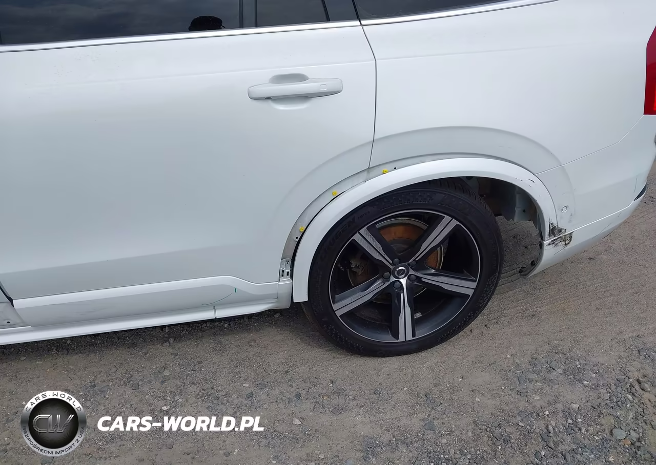 2019 Volvo Xc90 T5 R-Design VIN:YV4102PM8K1478699 - 17