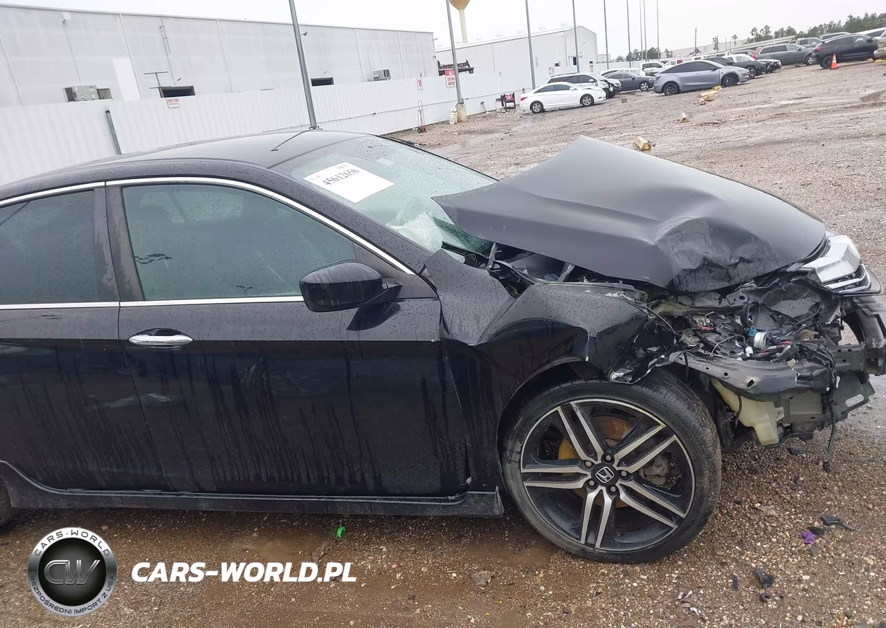 2017 Honda Accord Sport VIN:1HGCR2F50HA258298 - 13