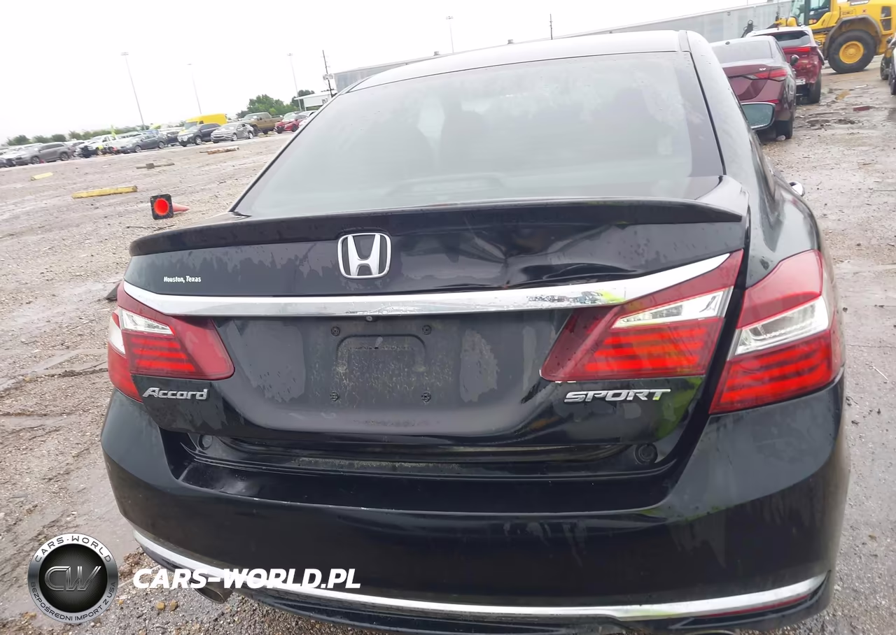 2017 Honda Accord Sport VIN:1HGCR2F50HA258298 - 16