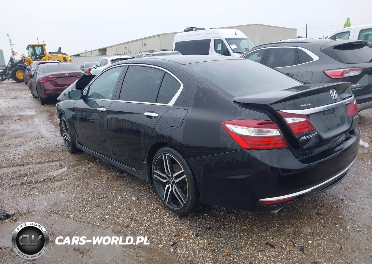 2017 Honda Accord Sport VIN:1HGCR2F50HA258298 - 3