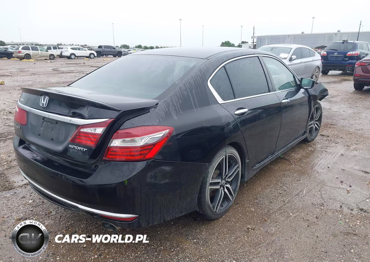 2017 Honda Accord Sport VIN:1HGCR2F50HA258298 - 4
