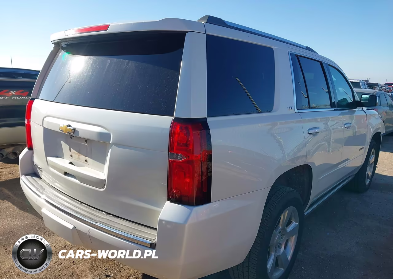 2015 Chevrolet Tahoe Ltz VIN:1GNSCCKC9FR585097 - 4