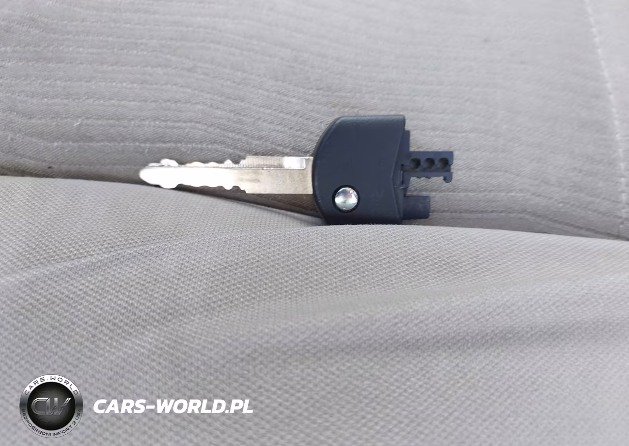 2010 Mazda Mazda5 Sport VIN:JM1CR2W36A0373450 - 11