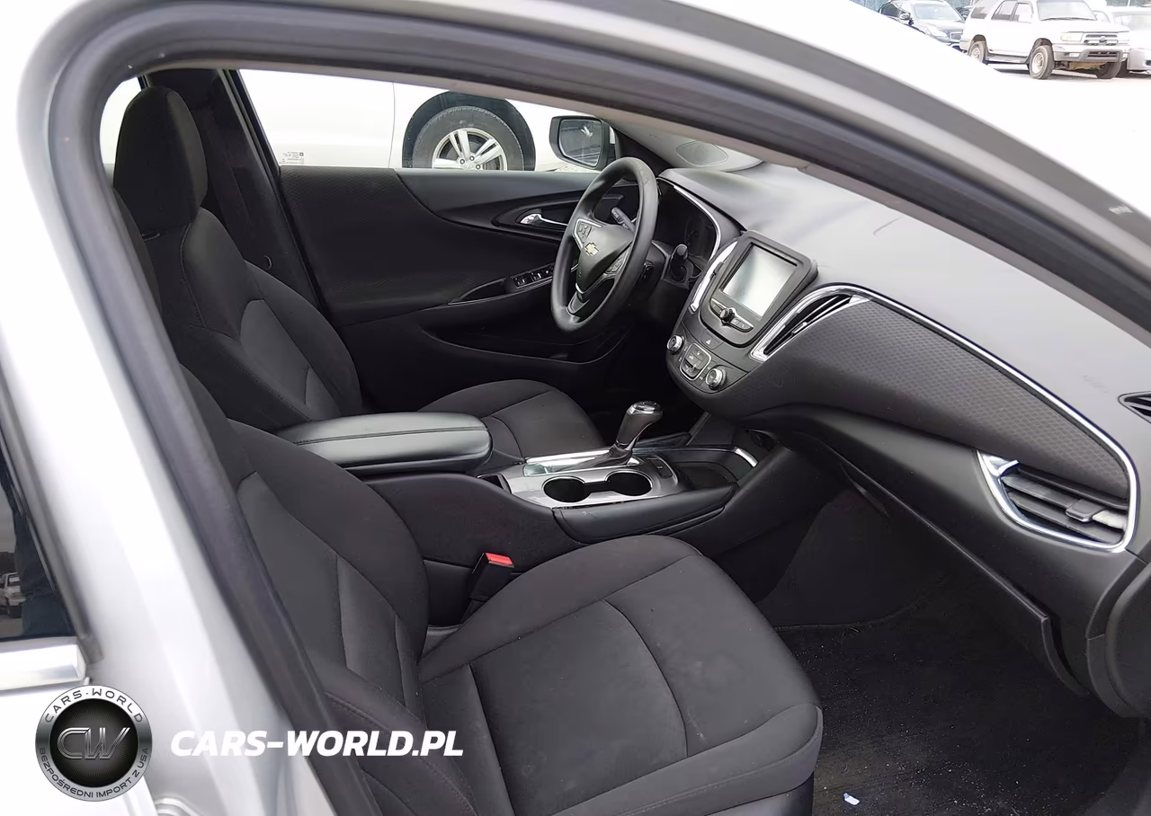 2018 Chevrolet Malibu Lt VIN:1G1ZD5ST7JF160898 - 5