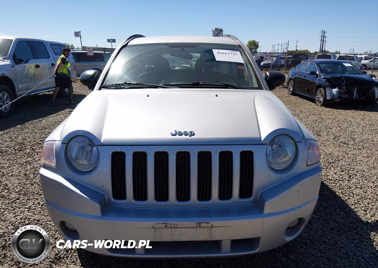 2010 Jeep Compass Sport VIN:1J4NF4FB7AD649321 - 12