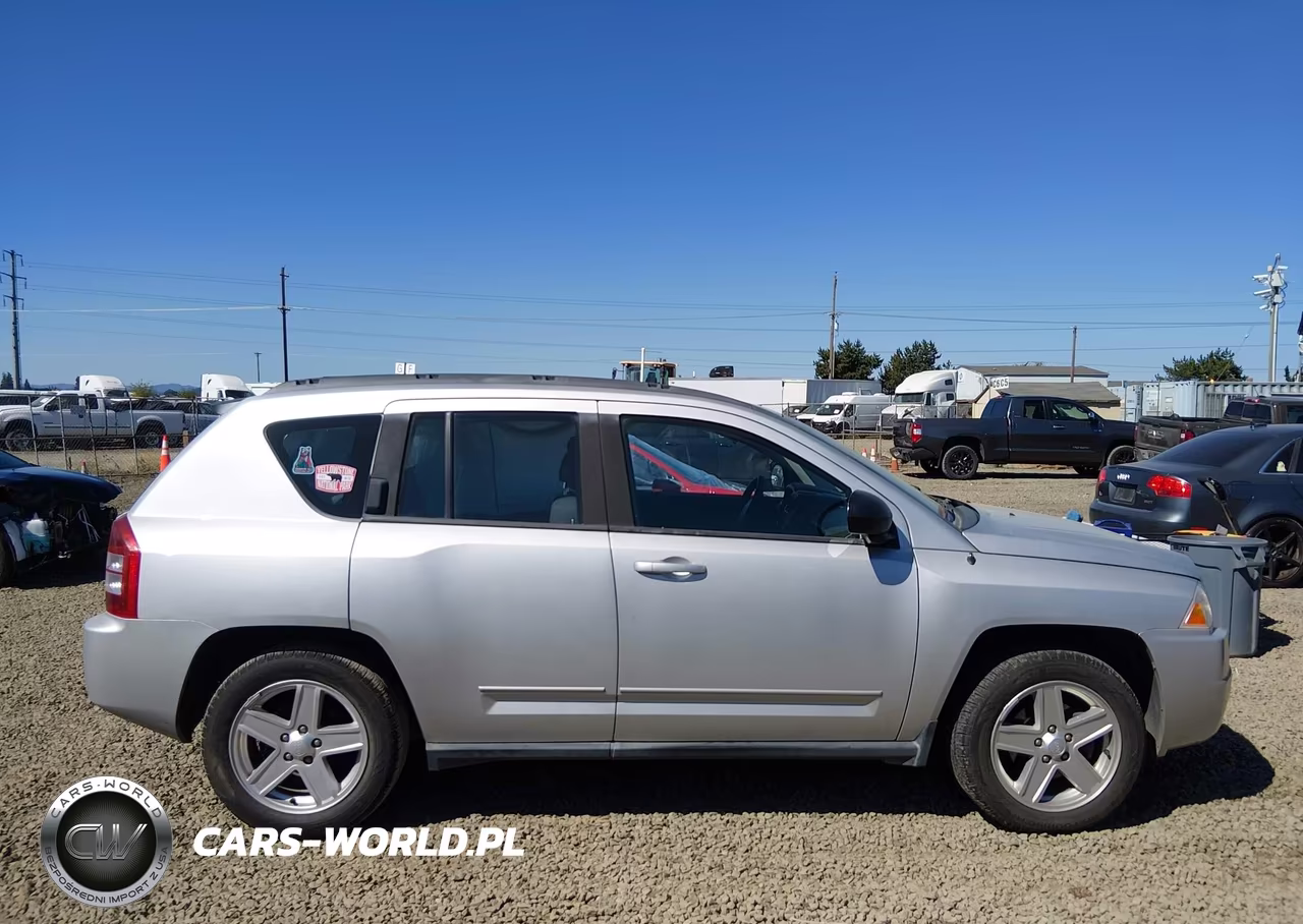 2010 Jeep Compass Sport VIN:1J4NF4FB7AD649321 - 13