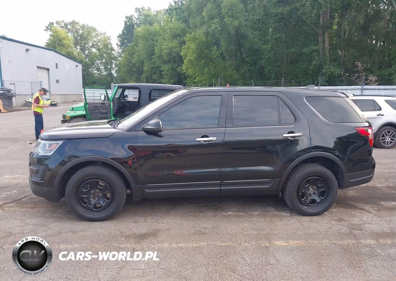 2018 Ford Police Interceptor Utility VIN:1FM5K8AR0JGB93170 - 14