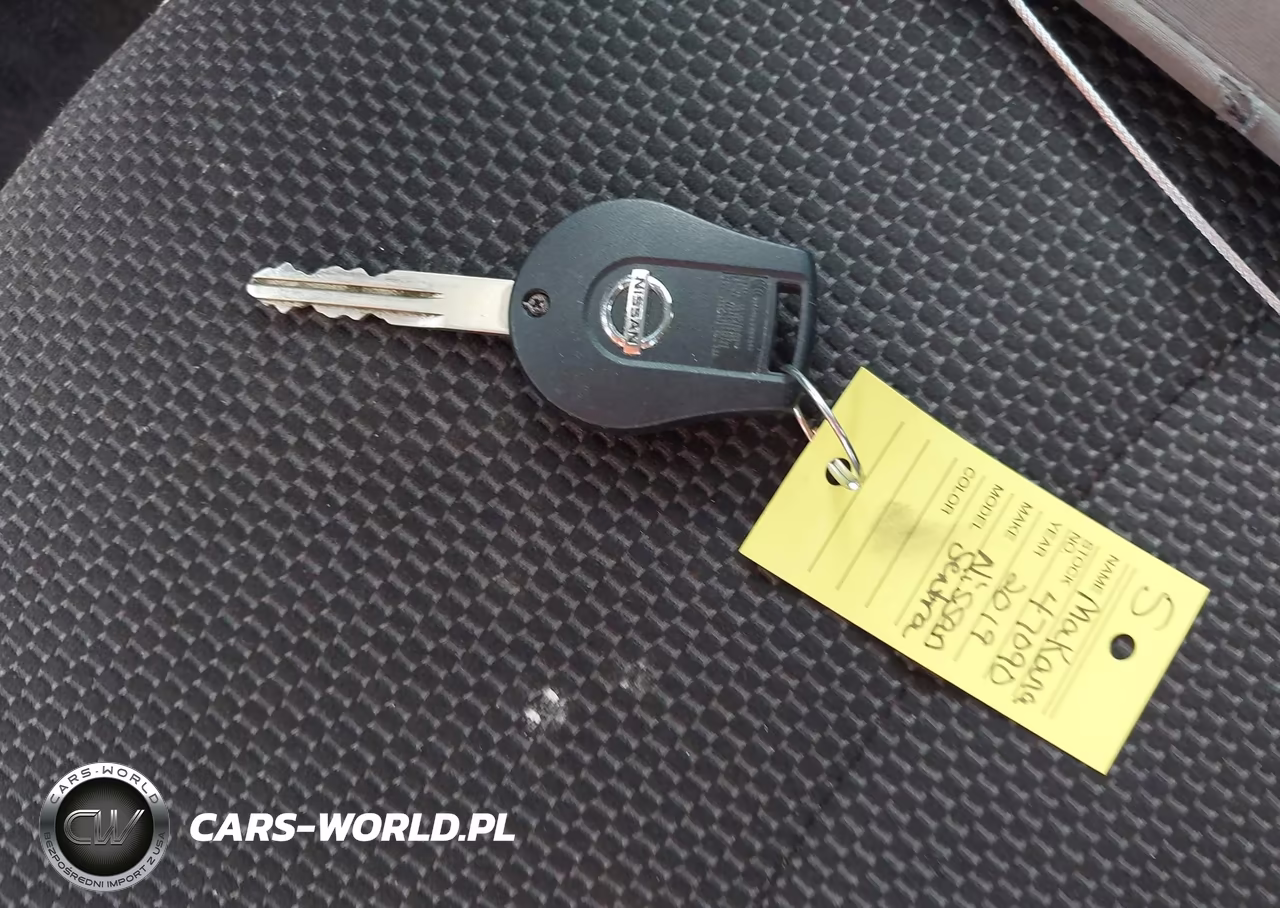 2019 Nissan Sentra S VIN:3N1AB7AP9KY384570 - 11