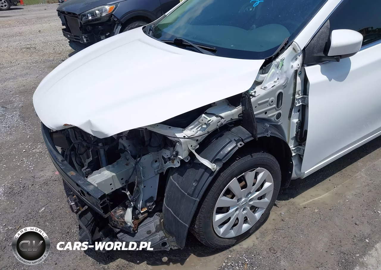 2019 Nissan Sentra S VIN:3N1AB7AP9KY384570 - 17