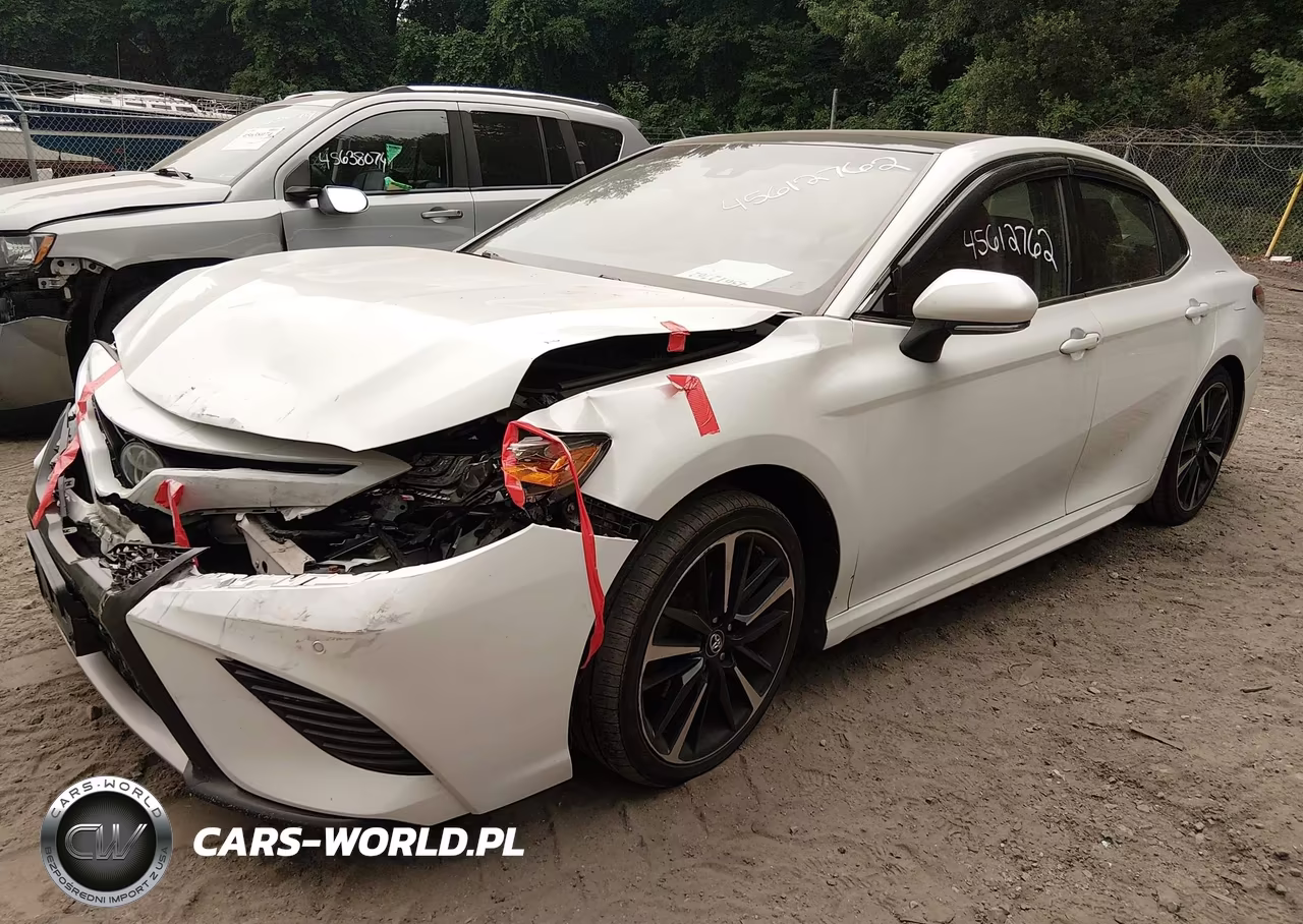 2018 Toyota Camry Xse VIN:4T1B61HK2JU049189 - 2