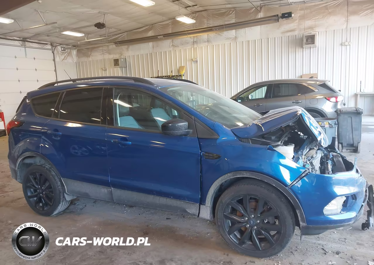 2019 Ford Escape Se VIN:1FMCU9GD9KUA99262 - 13