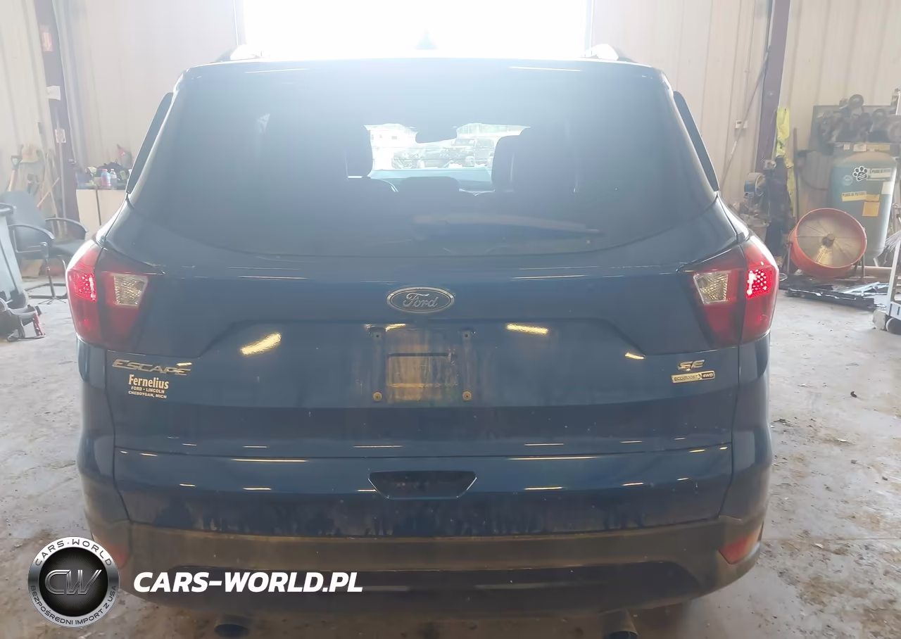 2019 Ford Escape Se VIN:1FMCU9GD9KUA99262 - 16