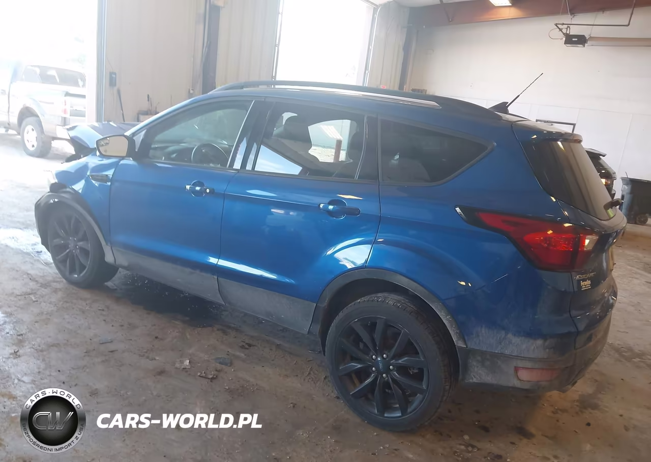 2019 Ford Escape Se VIN:1FMCU9GD9KUA99262 - 3