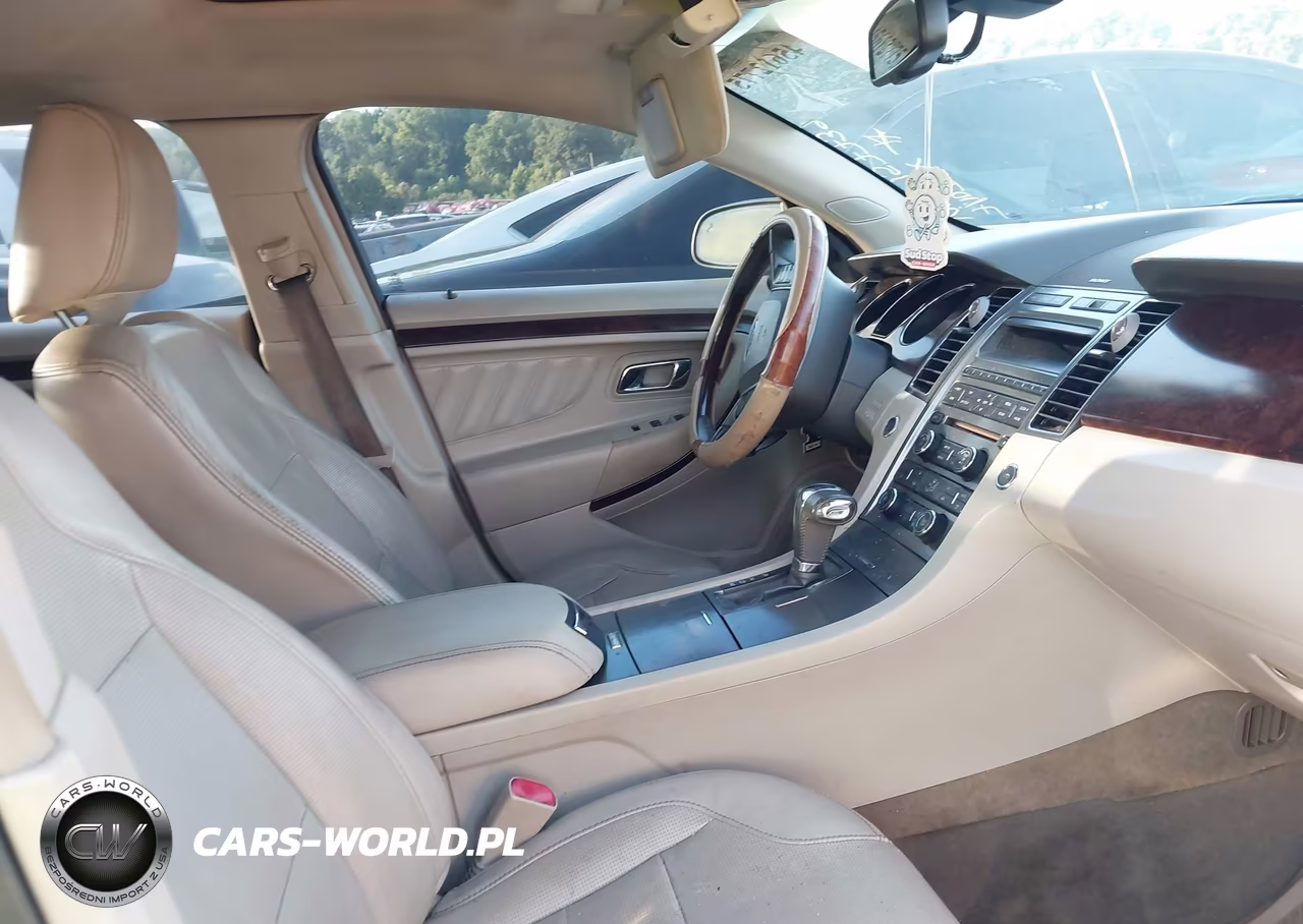 2010 Ford Taurus Limited VIN:1FAHP2FW9AG157739 - 5