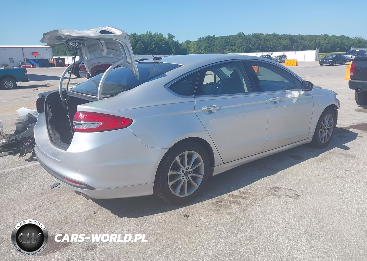 2017 Ford Fusion Se VIN:3FA6P0HD9HR311246 - 4