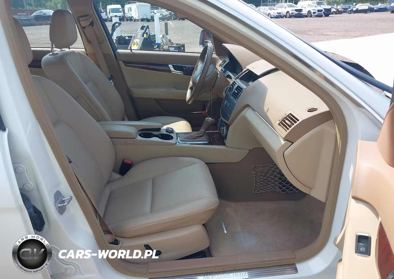 2008 Mercedes-Benz C 300 Luxury 4Matic-Sport 4Matic VIN:WDDGF81X28F055040 - 5